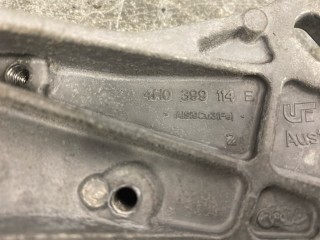 Кронштейн опоры АКПП, ориг. номер 4H0399114E, Audi A8 2009-2014