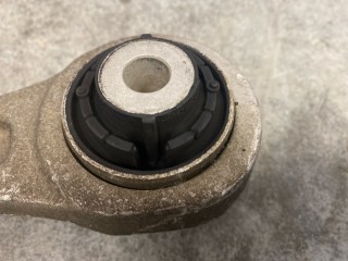 Рычаг подвески нижний прямой, ориг. номер 8K0407156C, Audi Q5 2008-2012
