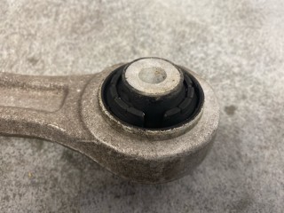 Рычаг подвески нижний прямой, ориг. номер 8K0407156C, Audi Q5 2008-2012