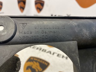 пластик подкапотного пространства, ориг. номер 97050453302, Porsche Panamera 2009-2013