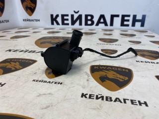Помпа печки, ориг. номер 059121012A, Volkswagen Touareg 2006-2010