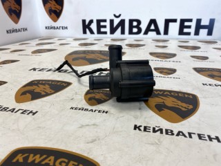 Помпа печки, ориг. номер 059121012A, Volkswagen Touareg 2006-2010