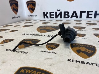 Помпа печки, ориг. номер 059121012A, Volkswagen Touareg 2006-2010