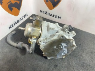 Вакуумный насос с ТНВД, ориг. номер 06K145100P, 06K127025D, Skoda Octavia 2013-2017