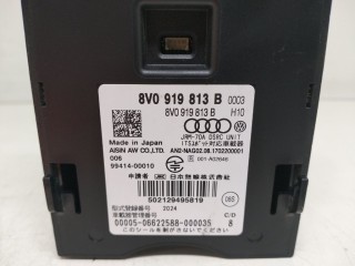Устройство считывания чип-карт, ориг. номер 8V0919813B, Audi Q7 2019-2024
