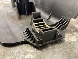 Кожух рычага подвески, ориг. номер 8W0505415D, Audi A4 2015-2020