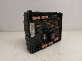 Блок предохранителей под капот, ориг. номер 3C0937125, Volkswagen Passat 2005-2010