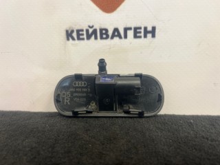 Форсунка стеклоомывателя, ориг. номер 8R0955988B, Audi Q5 2008-2012