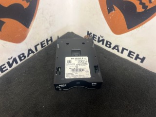 Устройство считывания чип-карт, ориг. номер 8V0919813B, Audi Q7 2015-2019