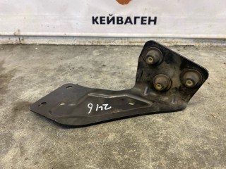 Кронштейн помпы, ориг. номер 4M0121233DA, Audi S5 2016-2019