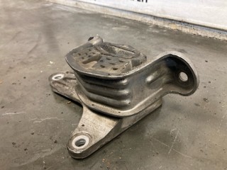 Кронштейн опоры АКПП, ориг. номер 7E0399151A, 7E0399151, Volkswagen Transporter 2009-2015