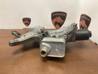 Корпус масляного фильтра с теплообменником, ориг. номер 06L117021C, Audi Q5 2008-2012