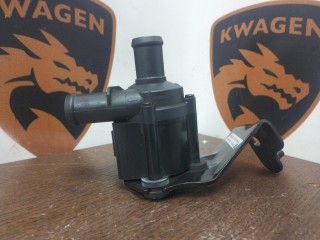 Дополнительный насос, ориг. номер 5Q0965561B, 5Q0121599AA, Skoda Octavia RS 2013-2017