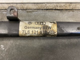 Трубка охлаждения, ориг. номер 7L6121070AB, 7L66121065S, Audi Q7 2005-2009
