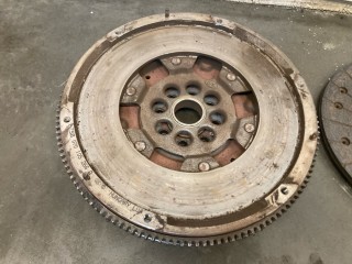 Комплект сцепления, ориг. номер 070105266Q, 022141025M, 070141031L, Volkswagen Multivan 1995-2023