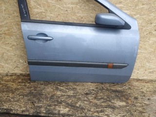 Дверь передняя правая Renault Laguna 2 поколение 2001-2005