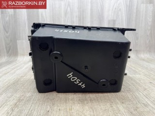 вещевой ящик центральной консоли, ориг. номер 51166806851, 6806851, 63316999950, 9312158, 51166806852, 6806852, 51166807232, 6807232, 6999950, 9475836, 63319312158, 63319475836, BMW 3 G20/G21 2018-2022