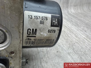 блок ABS, ориг. номер 13157576BE, Opel Astra H 2004-2007