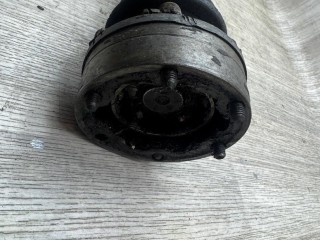 полуось передняя правая, ориг. номер 1K0407272KA, Volkswagen Touran 1 поколение 2003-2006
