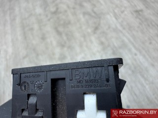разъем AUX / USB, ориг. номер 84109229246, 9229246, 84109229244, 9229244, 51459270579, 51459873518, 9270579, 9873518, BMW 4 F32/F33 2013-2017