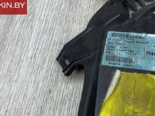 кронштейн крепления бампера переднего правый, ориг. номер 51115A2F714, 5A2F714, Mini Cooper 4 поколение 2024-2026