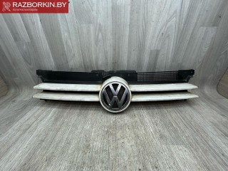 решетка радиатора Volkswagen Golf 4 поколение 1997-2006, 1J0853655G