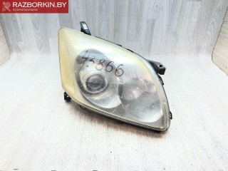 фара правая Toyota Avensis 2 поколение T250 2003-2006