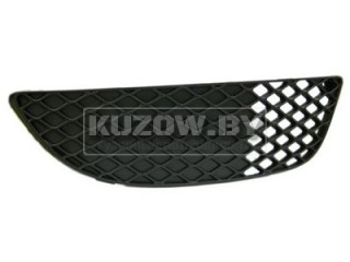 Заглушка (решетка) в бампер передний Mitsubishi Lancer 10 2007-2010, TYGMB99211CAR