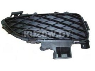 Заглушка (решетка) в бампер передний Mazda 3 BK 2003-2006, BN8V50C11