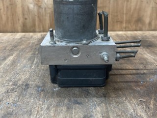 блок ABS, ориг. номер A9069008401, Mercedes-Benz Sprinter W906