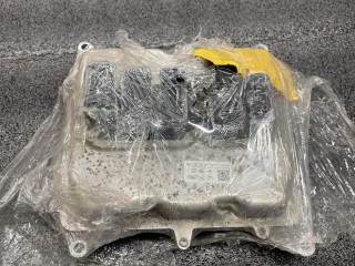 блок управления двигателем BMW 5 F10/F11 2009-2013, 7637481