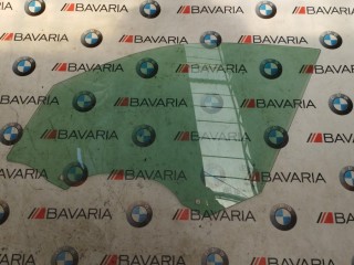 Стекло двери BMW X5 2018-2023
