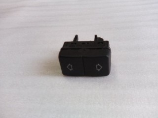 Кнопка регулировки высоты сиденья, ориг. номер 61318366506, BMW 5-Series 1987-1996