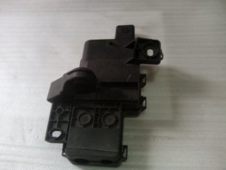 Клемма плюсовая в моторном отсеке, ориг. номер 61138387568, BMW 7-series 1998-2001