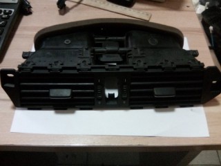 Воздуховод отопителя средний., ориг. номер 64226910734, BMW 5-Series 2000-2004