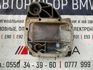 Крышка редуктора заднего моста, ориг. номер 33117518405, BMW X5 2003-2006