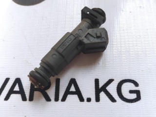 Форсунка топливная, ориг. номер 13641707843, BMW