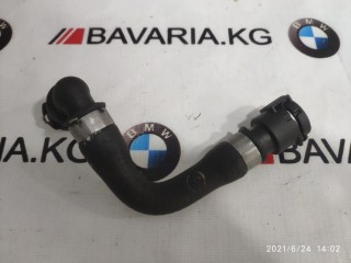 Патрубок с теплообменника АКПП на генератор, ориг. номер 11537511207, BMW 740iL 1998-2001
