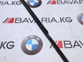 Накладка бокового стекла, ориг. номер 51228230491, BMW 740i 1998-2001