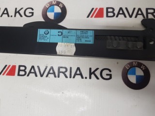 Шторка треугольного окна, ориг. номер 51168240520, BMW 7-series