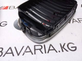 Решетка радиатора к-т, ориг. номер 51138159315, 51138159316, BMW 528i