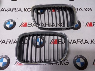 Решетка радиатора к-т, ориг. номер 51138159315, 51138159316, BMW 528i