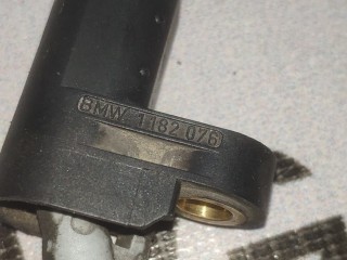 Датчик ABS, ориг. номер 34521182076, BMW 740