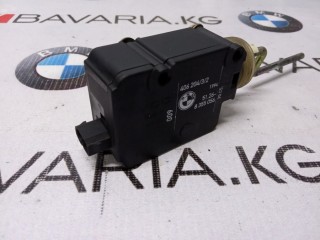 Сервопривод лючка бензобака, ориг. номер 67116987626, 51268355056, BMW 525i