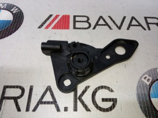 Кронштейн ручки открывания капота, ориг. номер 51231928621, BMW 525i