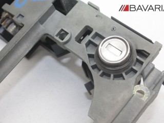 Опора наружной ручки двери, ориг. номер 51218245349, BMW 740iL