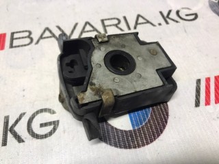 Замок капота, ориг. номер 51238203859, BMW 528i