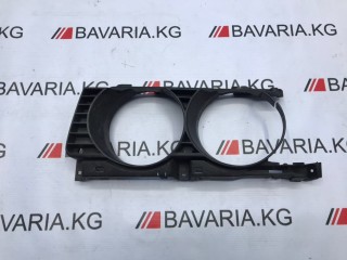 Накладка под фару, ориг. номер 51138148311, BMW 540i