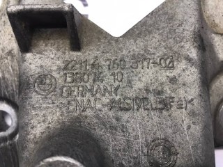Кронштейн двигателя, ориг. номер 22116760317, BMW 135