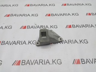 Кронштейн двигателя, ориг. номер 22116775904, BMW 550i